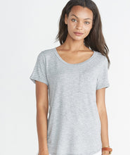 Amy Boyfriend Tee