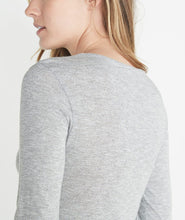 Clover Saddle Longsleeve in Grey/White Stripe