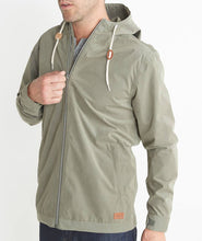 Alta Shell in Worn Olive