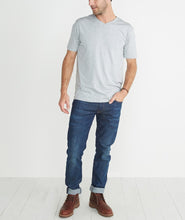 Signature V-Neck - Varsity Grey