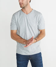 Signature V-Neck - Varsity Grey