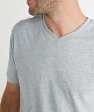 Signature V-Neck - Varsity Grey
